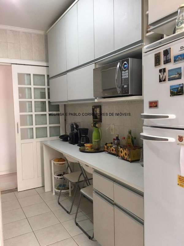 Apartamento à venda com 3 quartos, 100m² - Foto 32