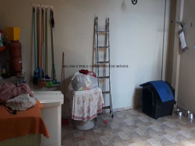 Casa à venda com 3 quartos, 126m² - Foto 14