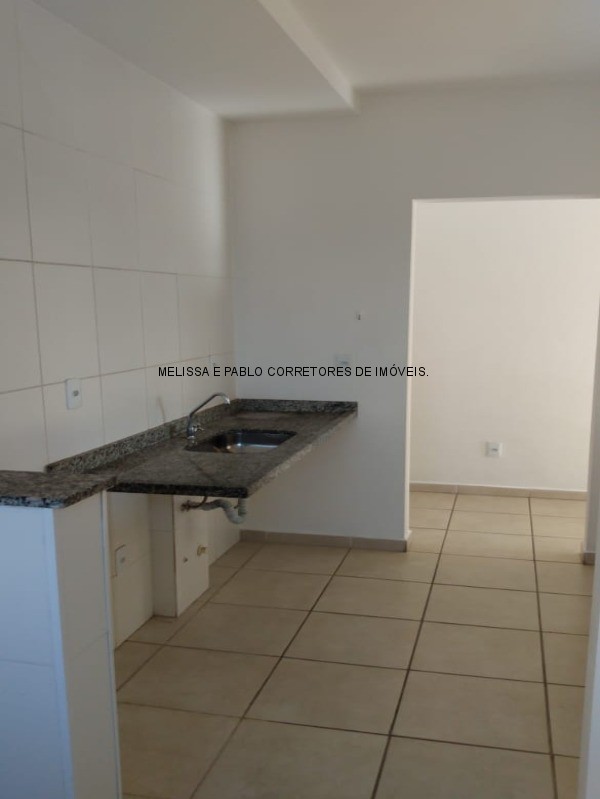 Apartamento à venda com 2 quartos, 63m² - Foto 5