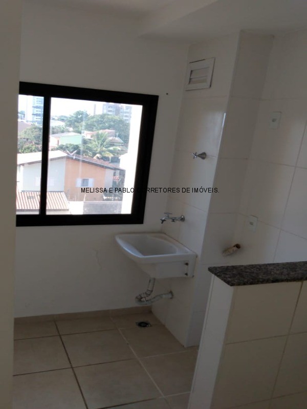 Apartamento à venda com 2 quartos, 63m² - Foto 6