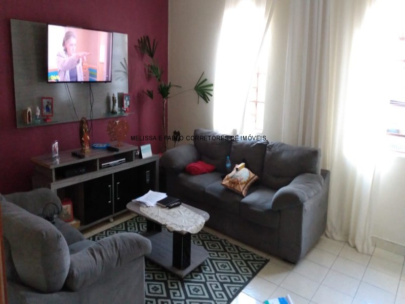 Casa à venda com 3 quartos, 90m² - Foto 18