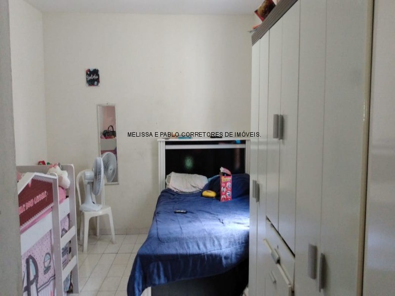 Casa à venda com 3 quartos, 90m² - Foto 26