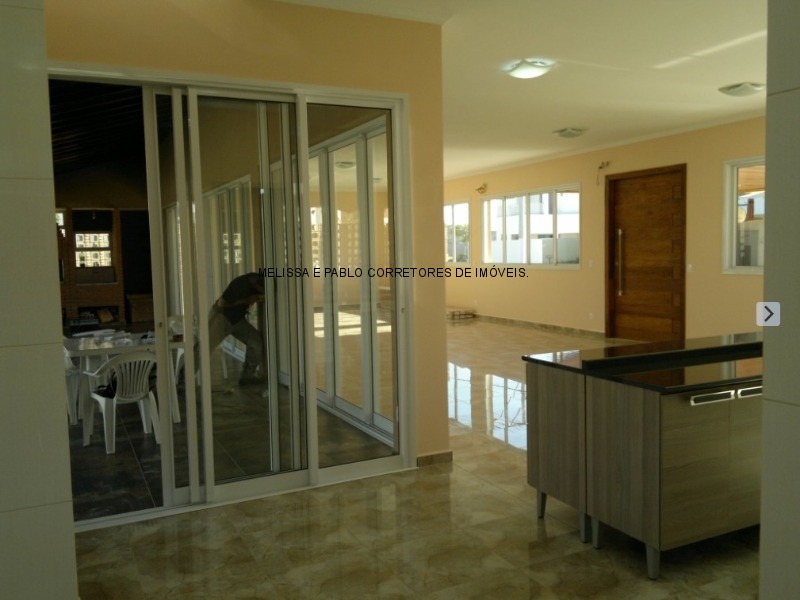 Casa à venda com 2 quartos, 230m² - Foto 31