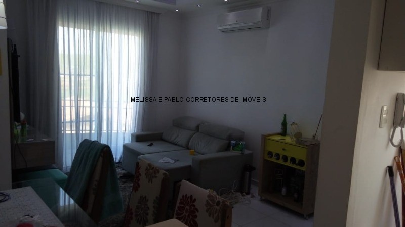 Apartamento à venda com 2 quartos, 61m² - Foto 7