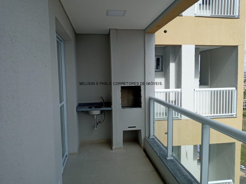 Apartamento à venda com 3 quartos, 102m² - Foto 2