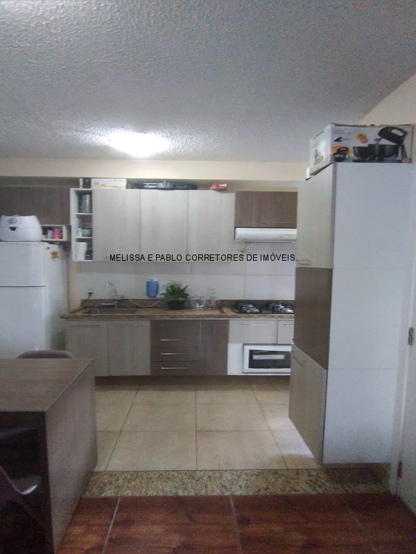 Apartamento à venda com 2 quartos, 48m² - Foto 2