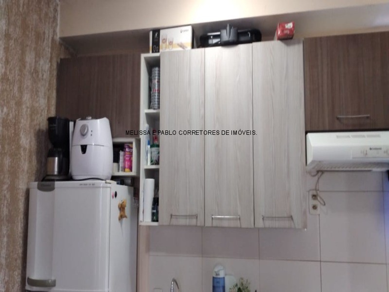 Apartamento à venda com 2 quartos, 48m² - Foto 3