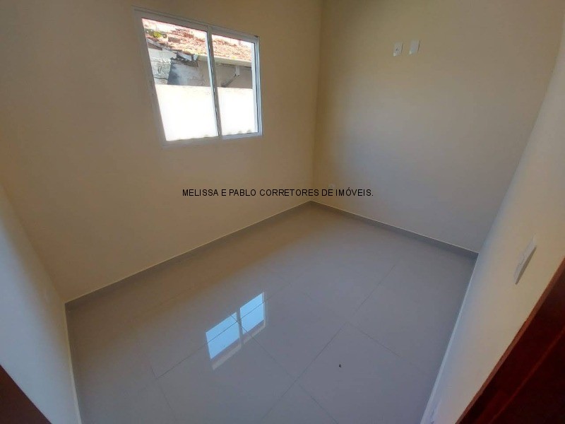 Casa à venda com 3 quartos, 82m² - Foto 7