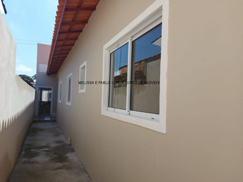 Casa à venda com 3 quartos, 82m² - Foto 18