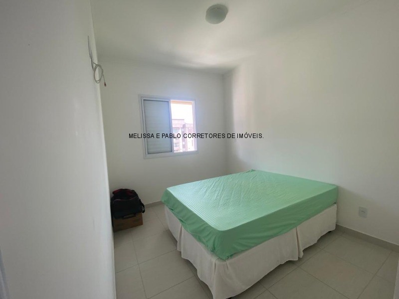 Apartamento à venda com 2 quartos, 70m² - Foto 9