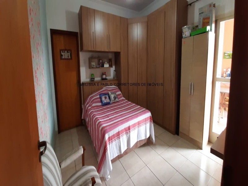 Casa à venda com 3 quartos, 200m² - Foto 19