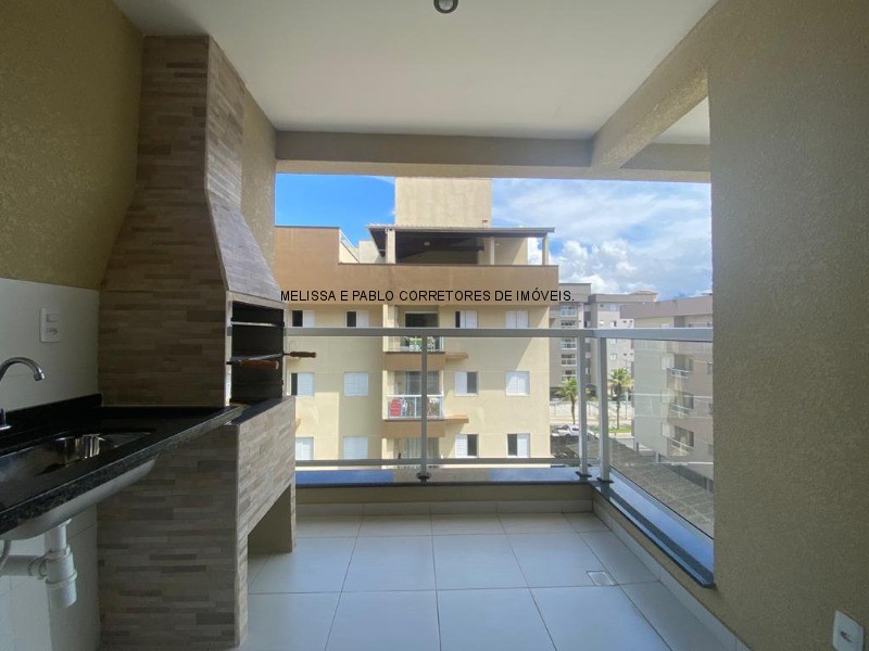 Apartamento à venda com 2 quartos, 70m² - Foto 11