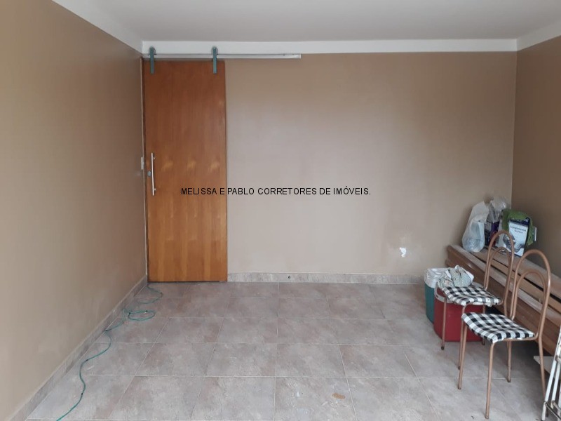 Casa à venda com 3 quartos, 180m² - Foto 31