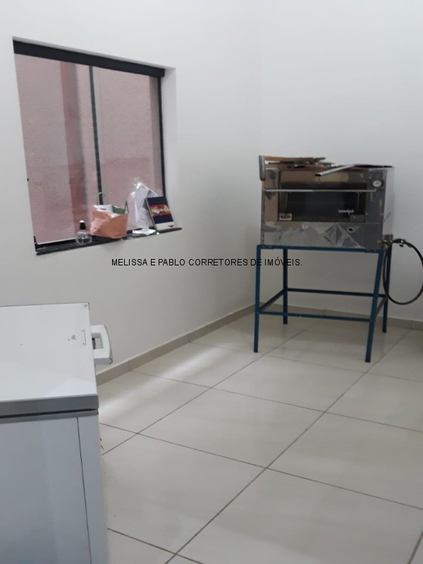 Casa à venda com 3 quartos, 180m² - Foto 5