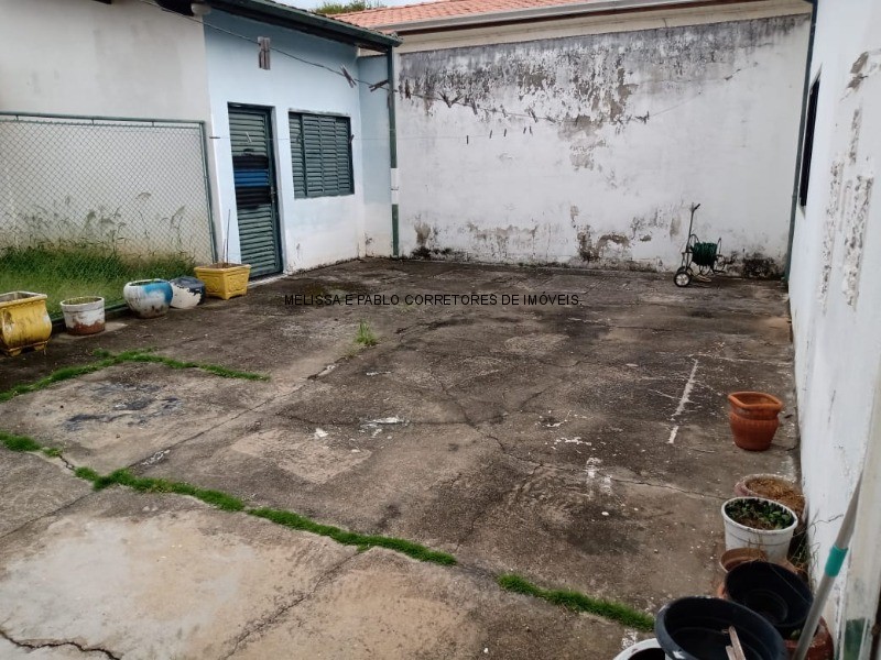 Casa à venda com 3 quartos, 300m² - Foto 13