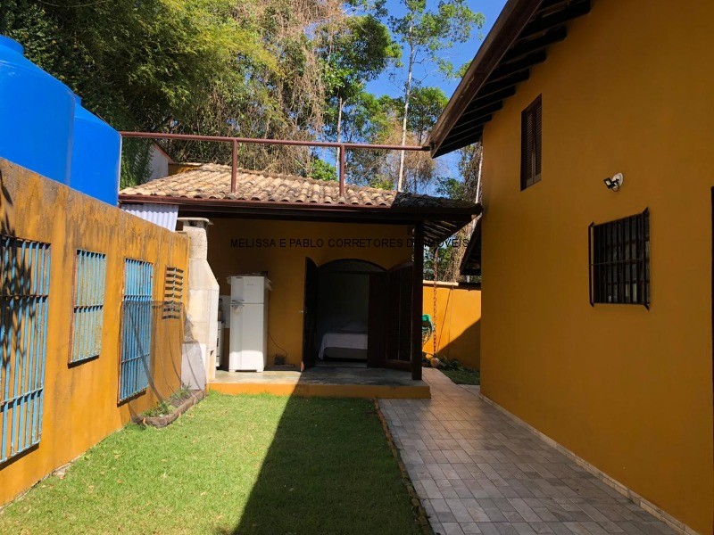 Casa à venda com 3 quartos, 320m² - Foto 10