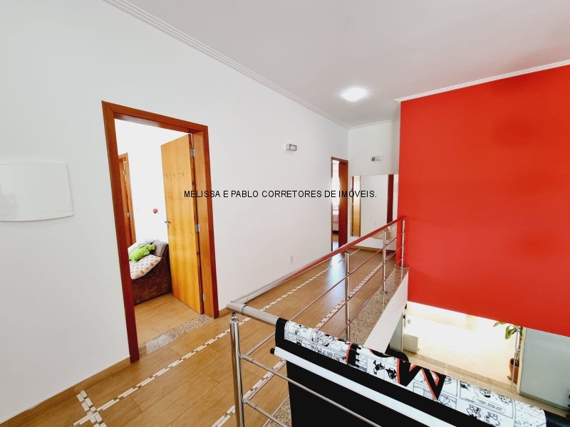 Casa à venda com 3 quartos, 270m² - Foto 23