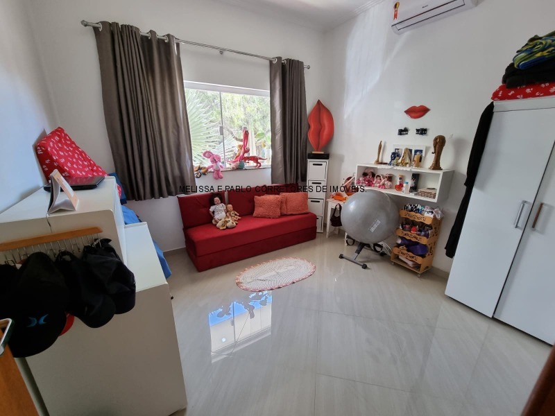 Casa à venda com 3 quartos, 270m² - Foto 11