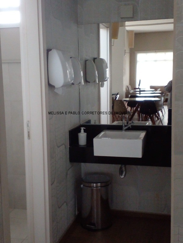 Apartamento à venda com 2 quartos, 68m² - Foto 12