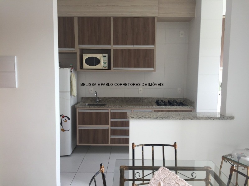 Apartamento à venda com 2 quartos, 62m² - Foto 15