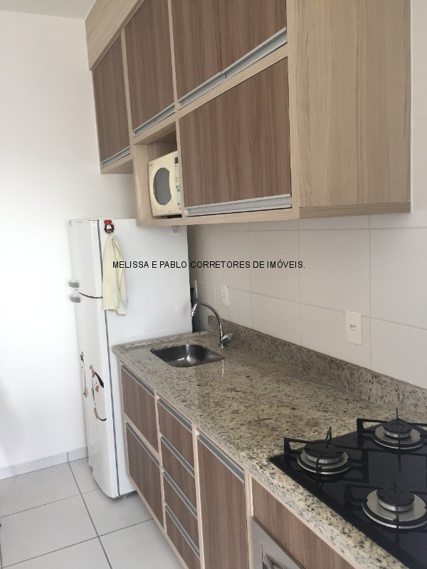 Apartamento à venda com 2 quartos, 62m² - Foto 10