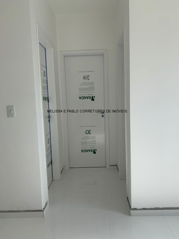 Apartamento à venda com 2 quartos, 52m² - Foto 14