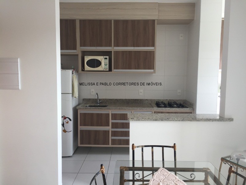 Apartamento à venda com 2 quartos, 62m² - Foto 5