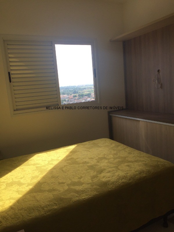 Apartamento à venda com 2 quartos, 62m² - Foto 8