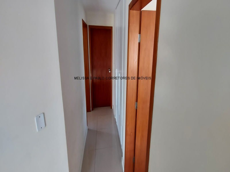 Casa à venda com 303 quartos, 250m² - Foto 16