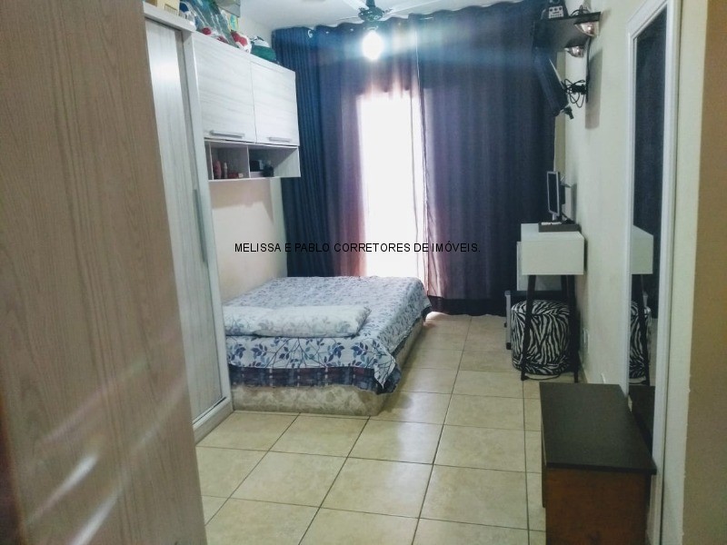 Apartamento à venda com 2 quartos, 72m² - Foto 3