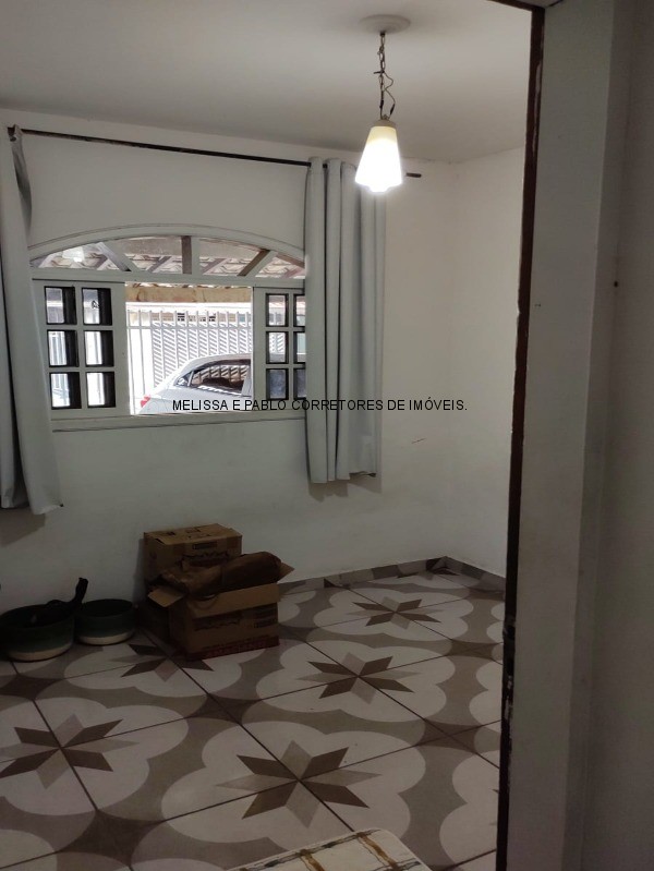 Casa à venda com 4 quartos, 150m² - Foto 7