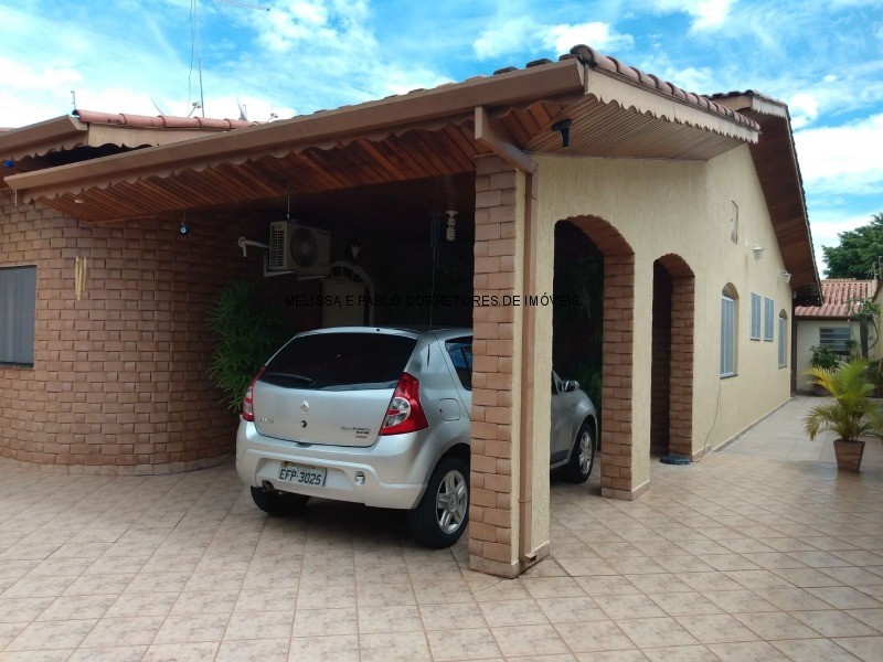 Casa à venda com 3 quartos - Foto 2