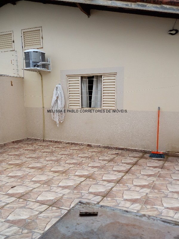 Casa à venda com 2 quartos, 78m² - Foto 28