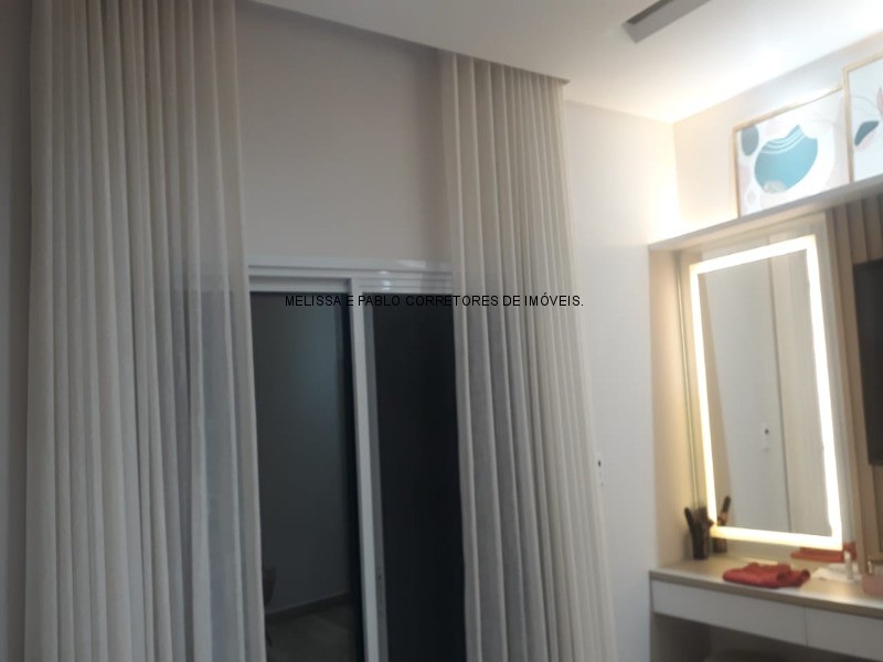 Casa à venda com 3 quartos, 300m² - Foto 15