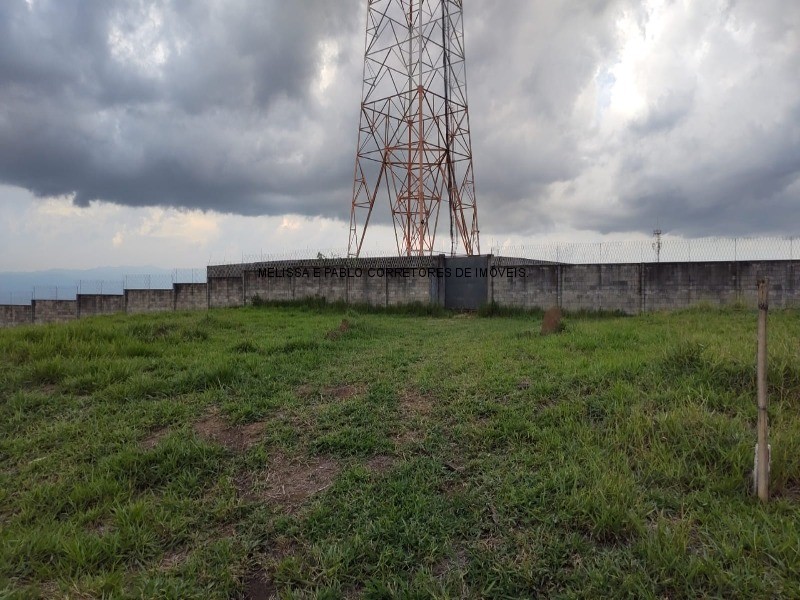 Terreno à venda, 690m² - Foto 1