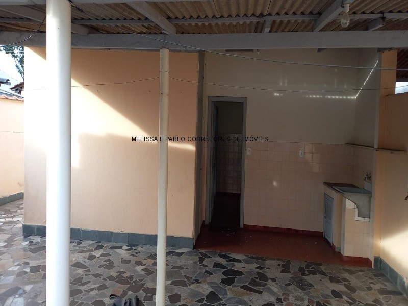 Casa à venda com 3 quartos, 260m² - Foto 14