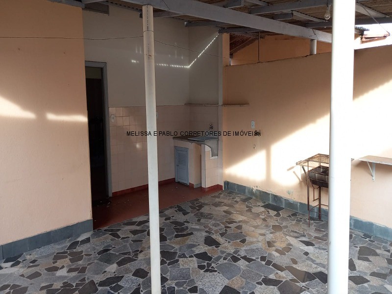 Casa à venda com 3 quartos, 260m² - Foto 12