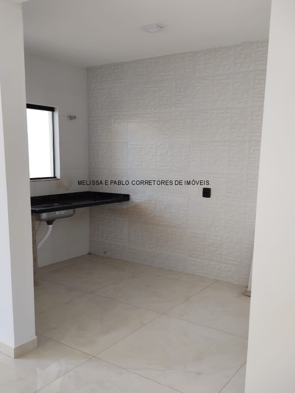 Casa à venda com 3 quartos, 92m² - Foto 9