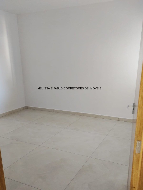 Casa à venda com 3 quartos, 92m² - Foto 7