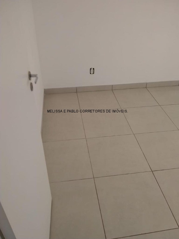 Apartamento à venda com 2 quartos, 43m² - Foto 7