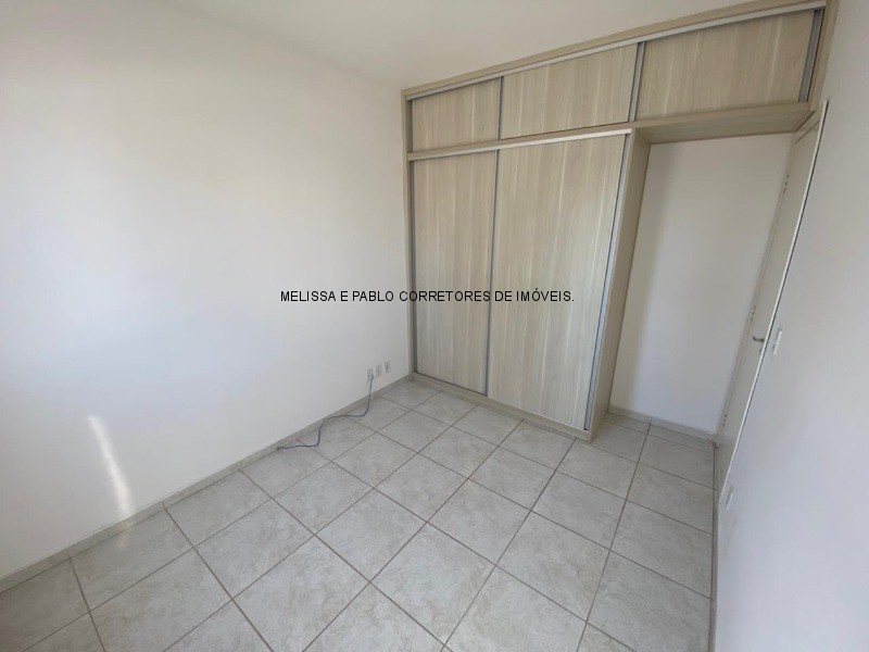 Apartamento à venda com 2 quartos, 65m² - Foto 10