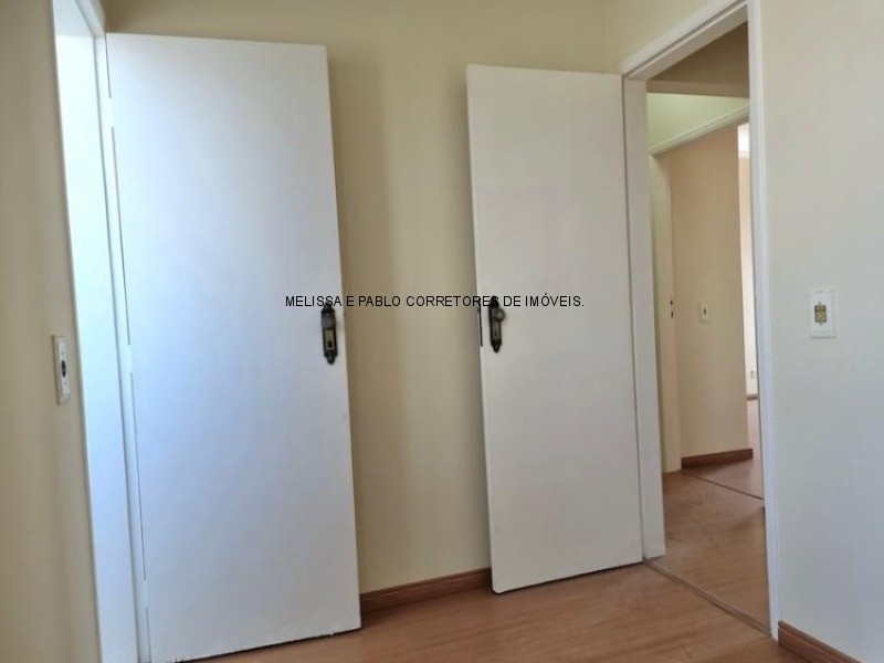 Apartamento à venda com 3 quartos, 97m² - Foto 14