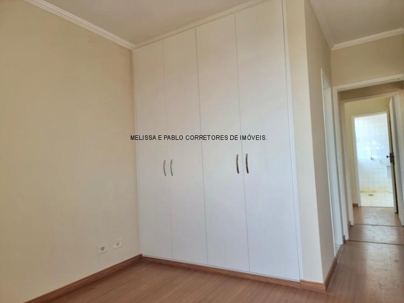 Apartamento à venda com 3 quartos, 97m² - Foto 19