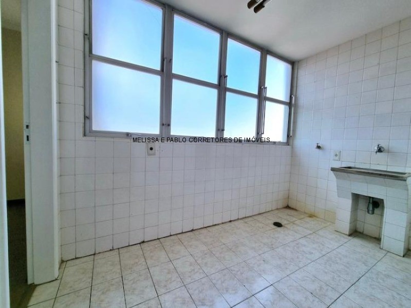 Apartamento à venda com 3 quartos, 97m² - Foto 9