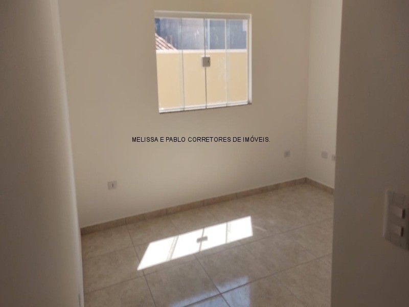 Casa à venda com 2 quartos, 72m² - Foto 11