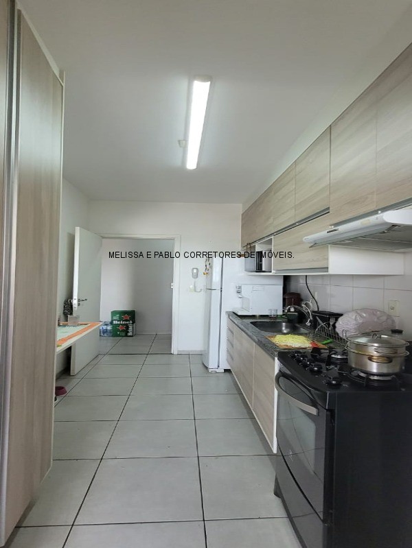 Apartamento à venda com 2 quartos, 79m² - Foto 27