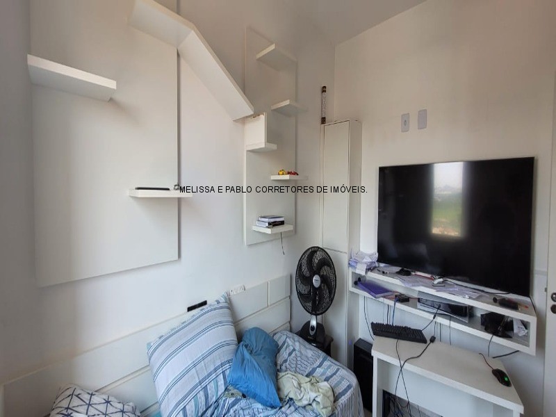 Apartamento à venda com 2 quartos, 79m² - Foto 13