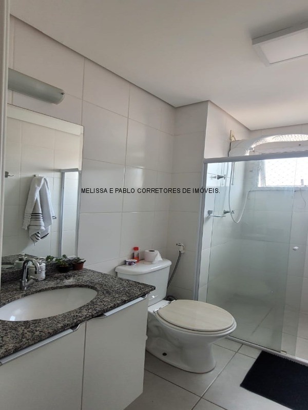 Apartamento à venda com 2 quartos, 79m² - Foto 17