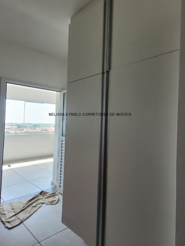 Apartamento à venda com 2 quartos, 79m² - Foto 5