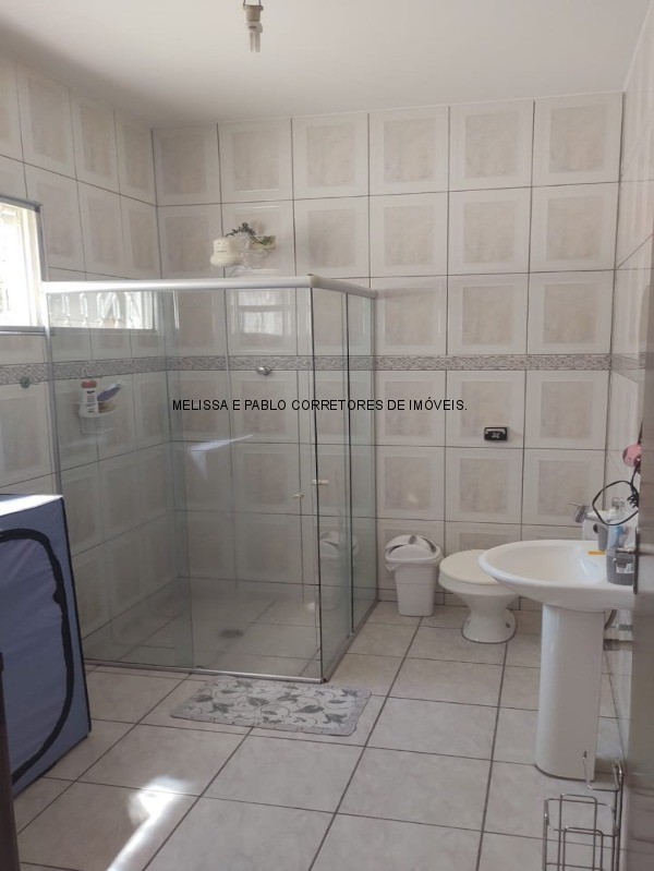 Casa à venda com 3 quartos, 220m² - Foto 18